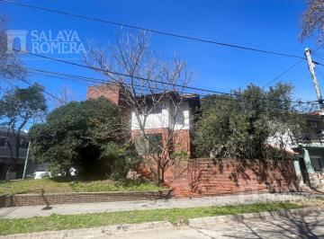Casa · 271m² · 5 Ambientes · 2 Cocheras · Venta Casa Vicente López Zona Quinta Presidencial