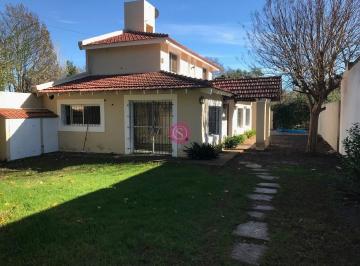 Casa · 160m² · 5 Ambientes · 1 Cochera · Casa en Venta en Montecarlo, del Viso, Pilar