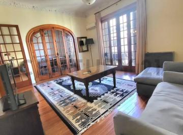 Departamento · 126m² · 13 Ambientes · Apartamento Frentre/inversión/prox Rambla/ciuvieja/126 M²/3 Dorm/2bañ/aceptabanco