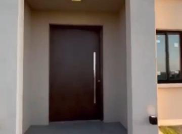 Casa de 5 ambientes, Ezeiza · Estancia Villa Maria