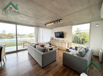 Casa · 158m² · 5 Ambientes · 2 Cocheras · Casa a La Laguna - San Sebastian - Area 1 - Lote 391