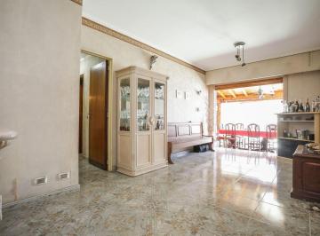 Departamento · 56m² · 3 Ambientes · Venta 3 Ambientes Quincho Patio Parrilla Luminoso