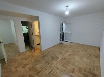 Departamento · 42m² · 3 Ambientes · 3 Amb Al Frente con Balcón - Bajas Expensas