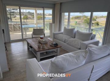 Foto1 · Apartamento de 3 Dorm. con Vista Al Mar en Venta