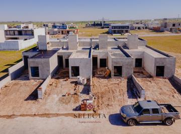 Casa · 95m² · 4 Ambientes · Duplex en Construcción - Venta - Docta