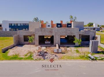 Casa · 100m² · 4 Ambientes · Dúplex en Venta - San Ignacio Village - en Construcción