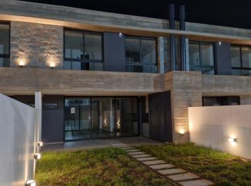 Casa de 4 ambientes, Resistencia · Condominio Black