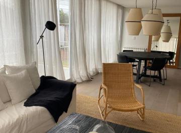 Casa · 182m² · 5 Ambientes · 2 Cocheras · Triplex a Estrenar de Categoria Superior en Venta - Villa Belgrano
