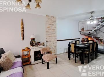PH · 122m² · 4 Ambientes · 1 Cochera · PH de 4 Ambientes en Venta en Haedo