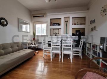 Departamento · 70m² · 3 Ambientes · Departamento en Venta en Caballito