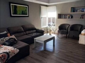 Casa · 267m² · 5 Ambientes · 2 Cocheras · Propiedad Exclusiva Lista Para Disfrutar