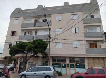 Departamento · 29m² · 2 Ambientes · Dos Ambientes Super Luminoso 2° Piso Balcon Al Frente
