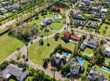 Terreno · 1087m² · Lote en Venta con Financiación en Funes Hills San Marino
