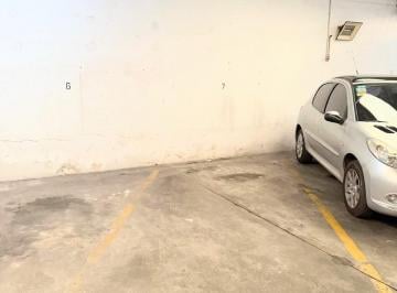 Garage , Villa Urquiza · Cochera Cubierta