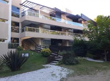 Departamento de 2 ambientes, Mar de las Pampas · Departamento de 2 Ambientes a m de La Playa y a Pasos del Centro Comercial
