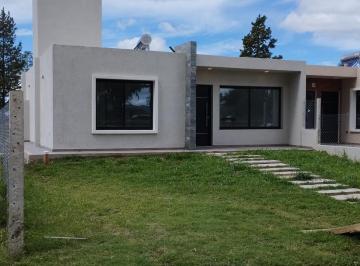 Casa · 75m² · 3 Ambientes · Casa en Portales del Tala