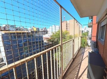 Departamento · 62m² · 3 Ambientes · Venta - Abasto - Frente - Balcón - Depto 3 Ambientes