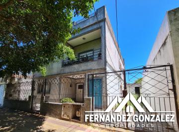 Casa de 5 ambientes, Lomas de Zamora · Casa Para Dos Familias Independientes Sobre Lote de 10 X 46 m.