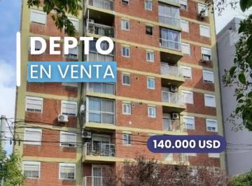 Departamento · 80m² · 3 Ambientes · Departamento de 2 Dorm. con Patio y Cochera | Apto Profesional