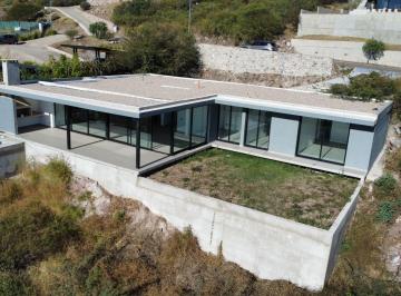 Casa de 7 ambientes, La Calera · Vendo Casa en La Cuesta Villa Residencial 3 Dorm. - Una Planta