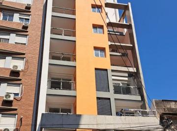 Garage · 15m² · Venta Cochera Cubierta Edificio Urquiza Natural