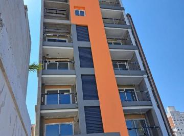 Garage · 15m² · Venta Cochera Cubierta Edificio Urquiza Natural