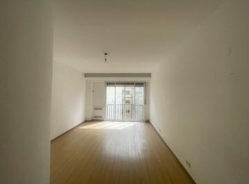 Departamento · 73m² · 3 Ambientes · Departamento en Alquiler en Pleno Recoleta