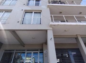 Departamento · 37m² · 2 Ambientes · 1 Cochera · Departamento Rawson 955, 1 Dormitorio + Cochera