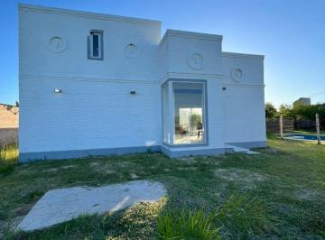 Casa · 50m² · 3 Ambientes · Casa Quinta en Lagos del Leyes