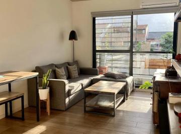 Departamento de 2 ambientes, Vicente López · Hermoso Depto 2 Ambientes con Balcón y Cochera