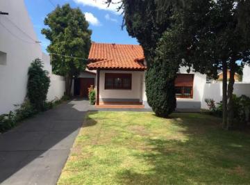 Casa · 150m² · 5 Ambientes · 3 Cocheras · Casa en Venta - 3 Dorm. 1 Baño - Departamento - 400 m² - Miramar