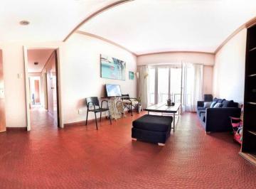Departamento · 138m² · 4 Ambientes · 1 Cochera · Departamento en Venta - 3 Dorm. 2 Baños - 138 m² - Chascomus