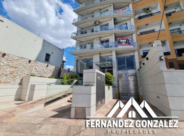Departamento de 4 ambientes, Lomas de Zamora · Piso de 4 Ambientes de Categoría en 2 Plantas con Piscina Propia y Dos Cocheras.