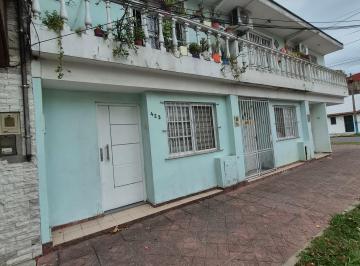 PH de 3 ambientes, Avellaneda · Casa / PH Al Frente en Duplex en Venta Avellaneda