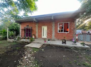 Casa · 140m² · 3 Ambientes · 2 Cocheras · Casa Venta 3 Amb a Terminar V. del Pino Fond Libre