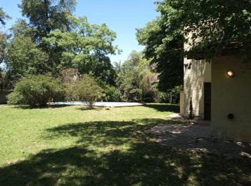 Quinta vacacional · 101m² · 2 Dormitorios · Venta Lote Quinta con Casa y Pileta La Reja Moreno