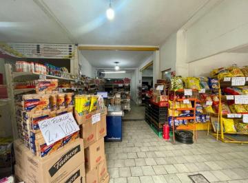 Local comercial · 256m² · Venta Local Comercial/ Vivienda Estacion Laferrere