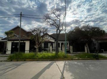 Casa · 600m² · 4 Ambientes · 2 Cocheras · Oportunidad Venta Casa en Excelente Ubicación