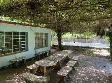 Casa · 180m² · 4 Ambientes · 2 Cocheras · Venta Casa con Piscina Sobre Rio Carcaraña