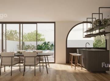 santiago 143 · Casa en Venta de 3 Dorm. con Quincho y Pileta