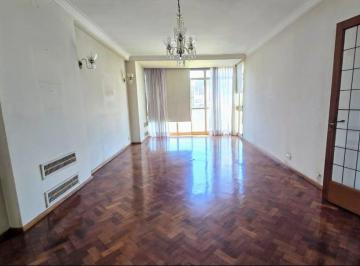 Departamento · 173m² · 6 Ambientes · 1 Cochera · Departamento en Venta 3 Dorm. con Cochera, Apto a Credito