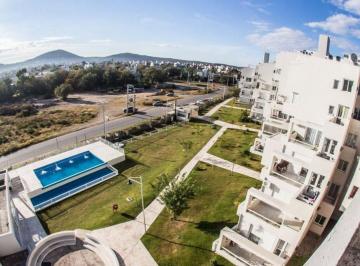 Departamento · 59m² · 4 Ambientes · 1 Cochera · Venta Departamento Jardines de La Estanzuela 2 Dor