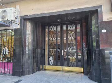 Departamento de 2 ambientes, Balvanera · Dos Ambientes - Paso 775