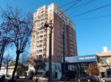 Departamento · 50m² · 2 Ambientes · 1 Cochera · Departamento de Dos Ambientes en Beccar