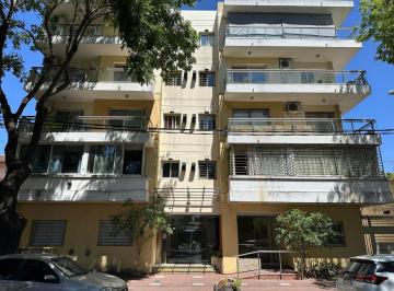 Oficina comercial · 42m² · 3 Ambientes · Oficina Comercial con 2 Despachos en El Centro de Monte Grande!