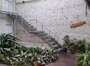 PH · 192m² · 3 Ambientes · PH en Venta - 2 Dorm. 1 Baño - 192 m² - Villa Urquiza