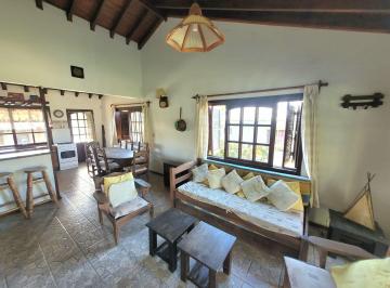 Casa · 90m² · 4 Ambientes · Venta Casa 3 Dorm. Parrillero Playa Hermosa