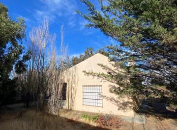 Casa · 90m² · 3 Ambientes · Terreno 2500 m², con Quincho - Cordon Forestal