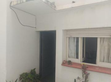 Departamento · 135m² · 8 Ambientes · Inversion Venta 2 Departamento Zona Centro C/ Rent