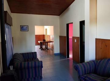 Casa · 111m² · 4 Ambientes · 1 Cochera · Casa en Venta - 2 Dorm. 2 Baños 1 Cochera - 300 m² - José Clemente Paz